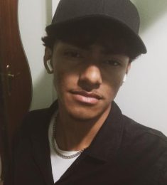 Fer, 19 años, No Binarie, Barcelona, España